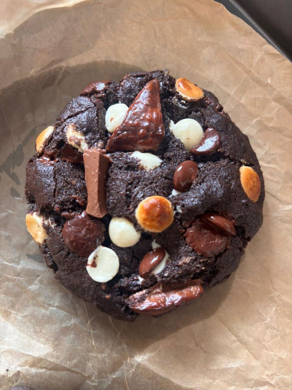 Triple Chocolate cookie