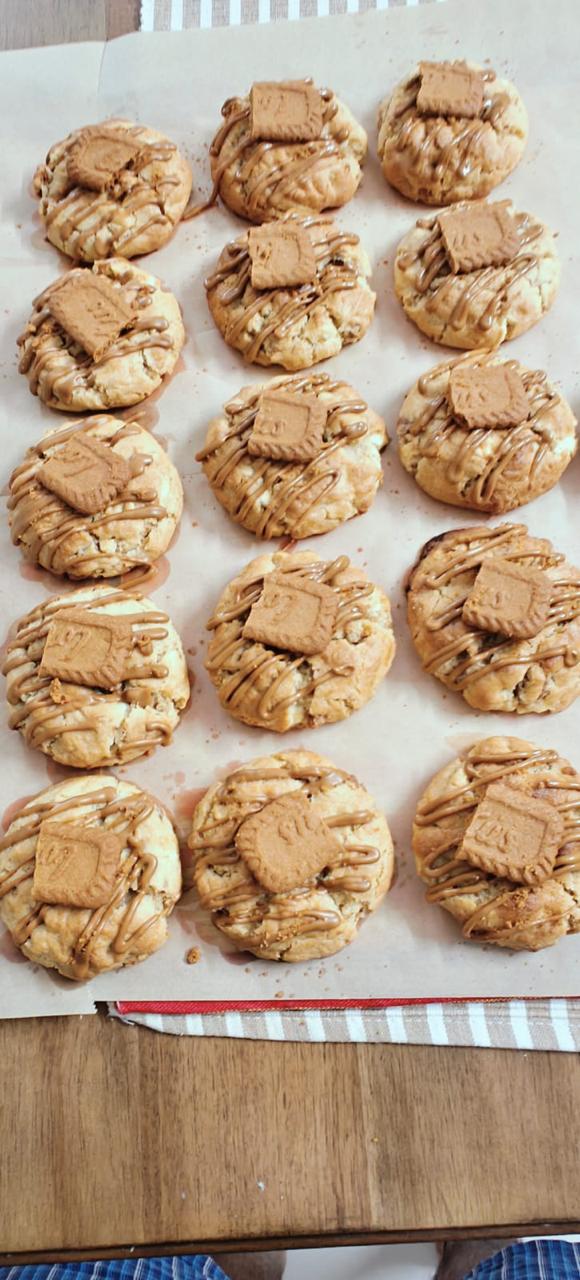 Fresh-baked tray of Biscoff cookies